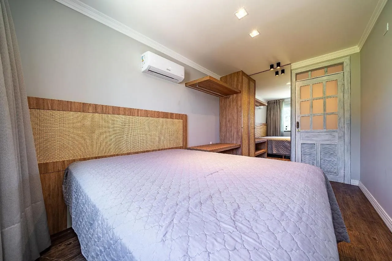 Apartamento 110 - Cobertura Com Vista Panoramica Em 4 Ilhas Bombinhas