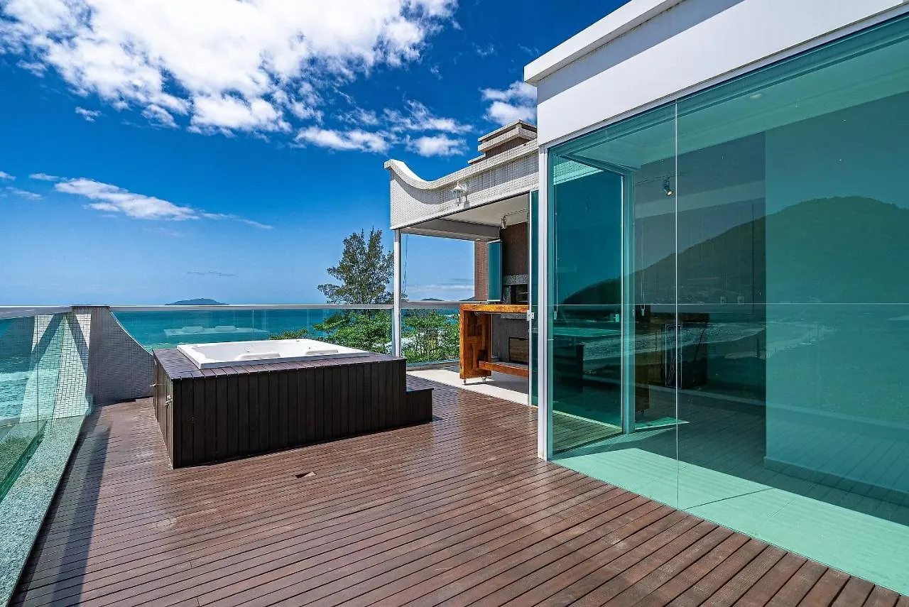 Apartamento 110 - Cobertura Com Vista Panoramica Em 4 Ilhas Bombinhas